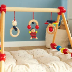 Bieco Toys My First Gym Red Houten Babygym 23000004 -Goedkope Babywinkel bieco toys my first gym red houten babygym 23000004 8