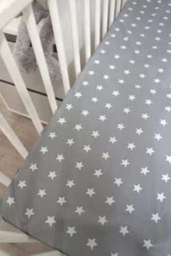 MamaLoes Grey/White Stars Boxdek W-388571 13 MamaLoes Grey/White Stars Boxdek W-388571 -Goedkope Babywinkel mamaloes grey white stars boxdek w 388571 8