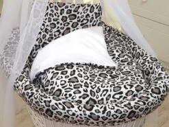 MamaLoes Panter Grijs Deluxe Wit Baby Wiegje 80749 -Goedkope Babywinkel mamaloes panter grijs deluxe wit baby wiegje 80749 1